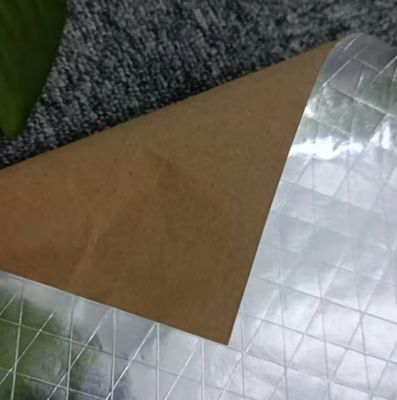Fogli di grado commerciale con 95 gsm di peso di base, 7 um di spessore del foglio e 60 gms di supporto carta Kraft